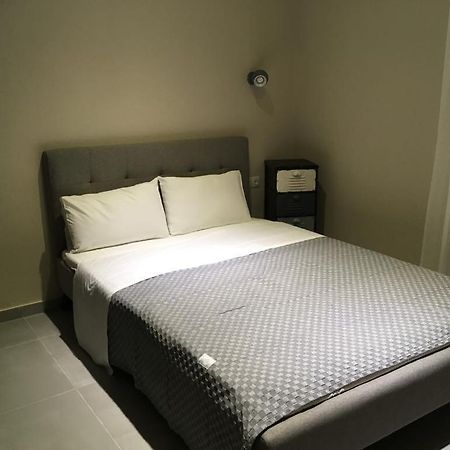 Sofie'S Choice Mytilini Apartment ภายนอก รูปภาพ