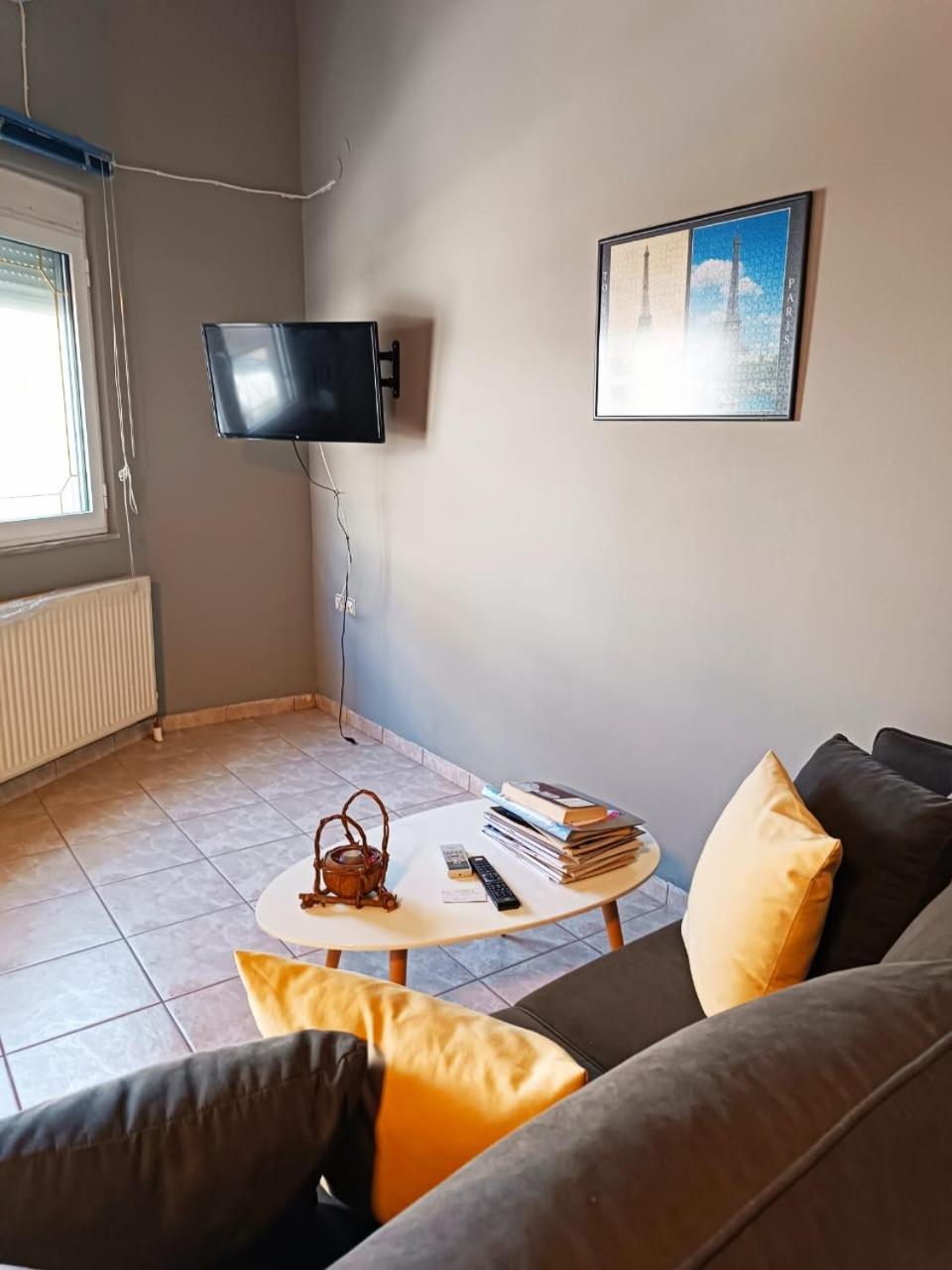 Sofie'S Choice Mytilini Apartment ภายนอก รูปภาพ