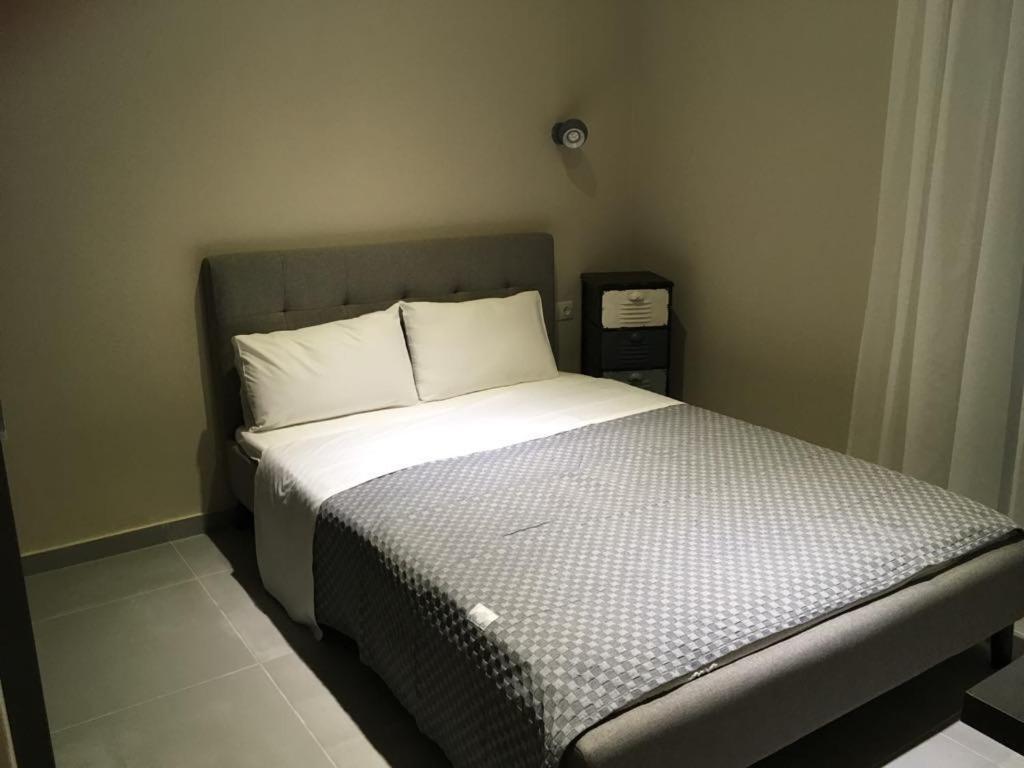 Sofie'S Choice Mytilini Apartment ภายนอก รูปภาพ