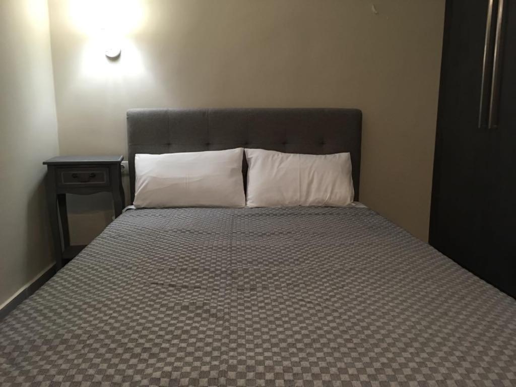Sofie'S Choice Mytilini Apartment ภายนอก รูปภาพ