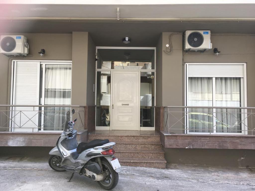 Sofie'S Choice Mytilini Apartment ภายนอก รูปภาพ