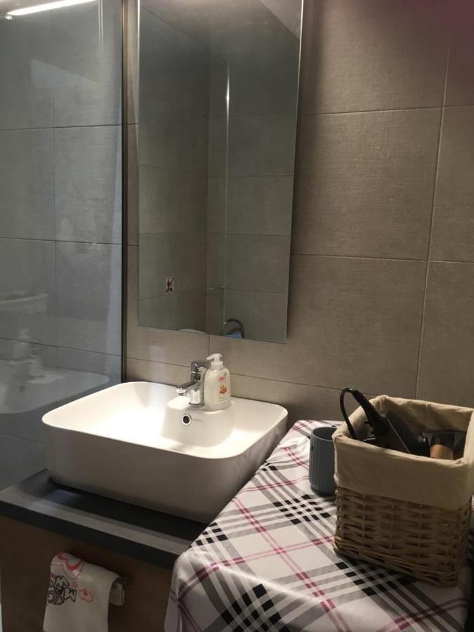 Sofie'S Choice Mytilini Apartment ภายนอก รูปภาพ